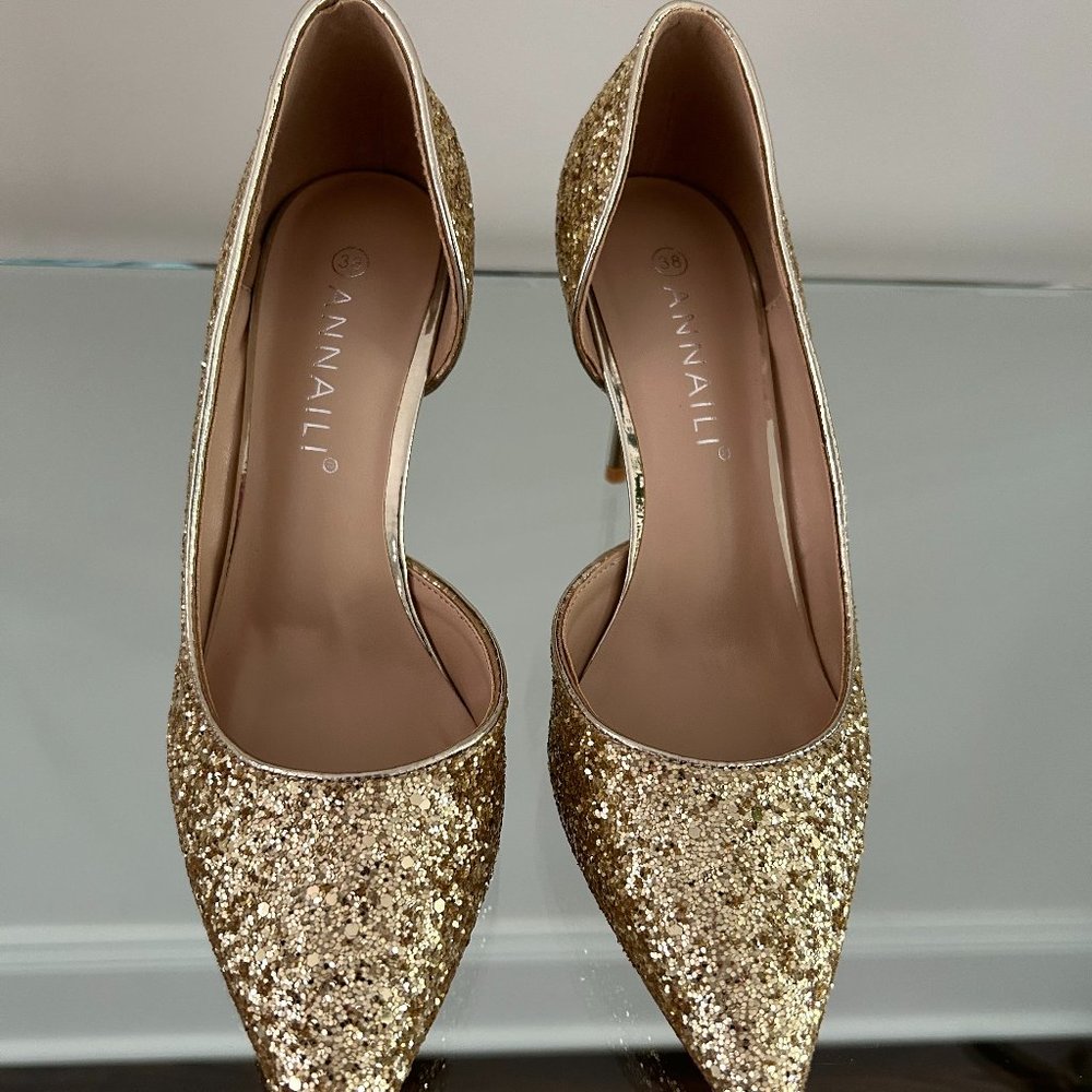 Gold Closed-Toe Pumps - Picture 2 of 8